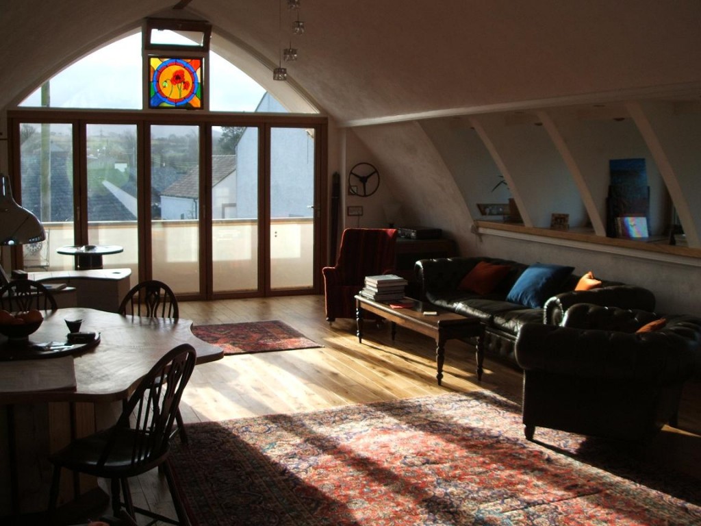 Inside-a-Straw-Bale-House-01 – Great Lakes Permaculture